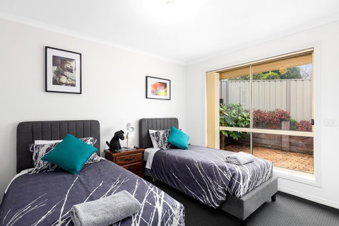 Maggie\'s Place - Sydneys Hotel 6