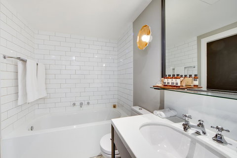 Mayfair Hotel - Sydneys Hotel 1