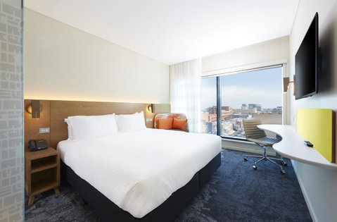 Holiday Inn Express Adelaide City Centre, An IHG Hotel - Sydneys Hotel 0