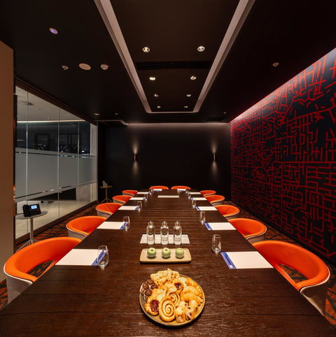 Holiday Inn Express Adelaide City Centre, An IHG Hotel - Sydneys Hotel 41