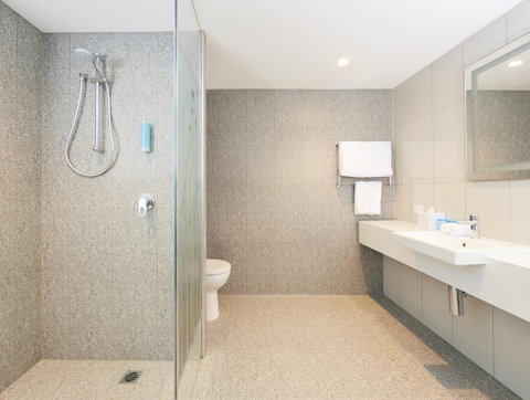 Holiday Inn Express Adelaide City Centre, An IHG Hotel - Sydneys Hotel 13