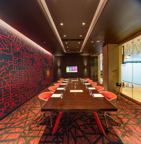 Holiday Inn Express Adelaide City Centre, An IHG Hotel - Sydneys Hotel 43