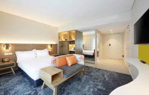 Holiday Inn Express Adelaide City Centre, An IHG Hotel - Sydneys Hotel 12