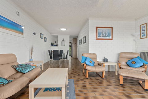 Sun & Surf Aldinga Beach Apartment - Sydneys Hotel 4
