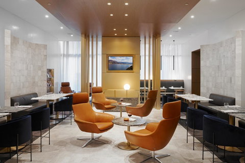 Pullman Adelaide - Sydneys Hotel 10