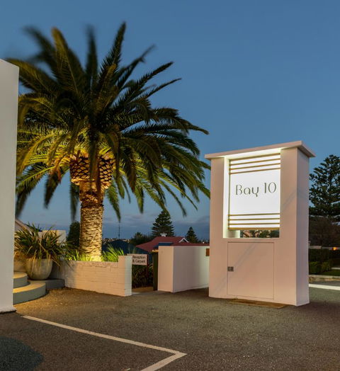 Bay 10 - Suites And Apartments - Sydneys Hotel 16