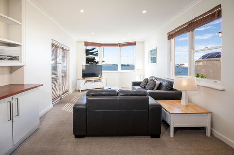 Bay 10 - Suites And Apartments - Sydneys Hotel 33