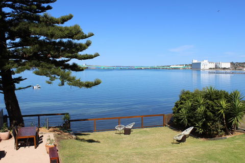 Bay 10 - Suites And Apartments - Sydneys Hotel 0