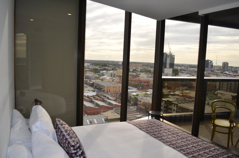 VUEonKW - Sydneys Hotel 9