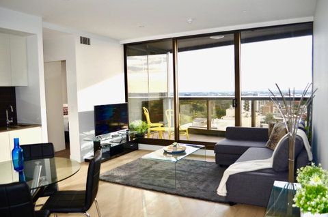 VUEonKW - Sydneys Hotel 0