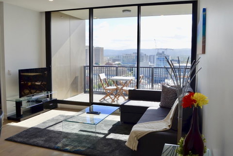 Whitmore SQ - Sydneys Hotel 0