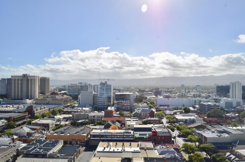 Whitmore SQ - Sydneys Hotel 17
