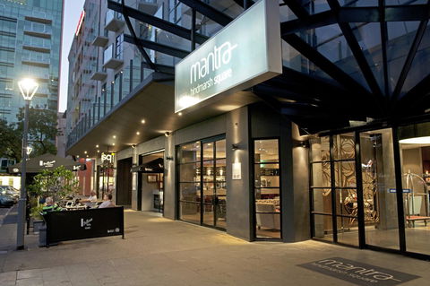 Mantra Hindmarsh Square - Sydneys Hotel 0