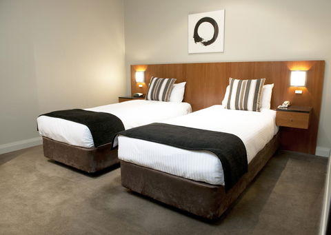 Mantra Hindmarsh Square - Sydneys Hotel 22