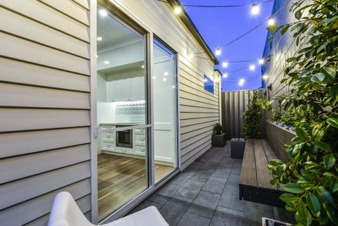 Aloha Central Luxury Apartments - Sydneys Hotel 13