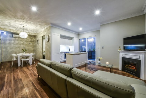 Aloha Central Luxury Apartments - Sydneys Hotel 8
