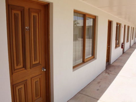 BIG4 Stuart Range Outback Resort - Sydneys Hotel 14