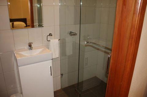 BIG4 Stuart Range Outback Resort - Sydneys Hotel 17