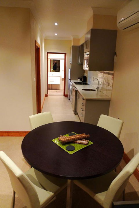BIG4 Stuart Range Outback Resort - Sydneys Hotel 3