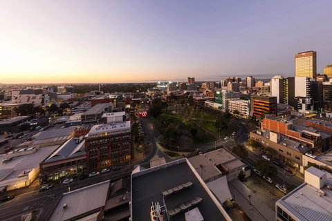 IStay Precinct Adelaide - Sydneys Hotel 7