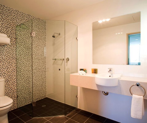 Adelaide Rockford - Sydneys Hotel 18