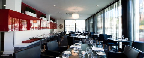 Adelaide Rockford - Sydneys Hotel 7