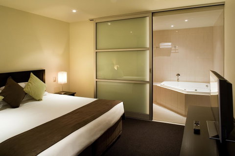 Adelaide Rockford - Sydneys Hotel 25
