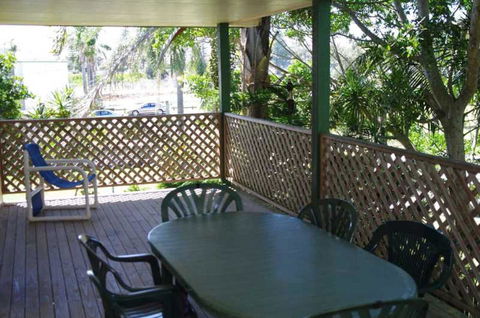 Bellhaven 1, 17 Willow Street - Sydneys Hotel 2