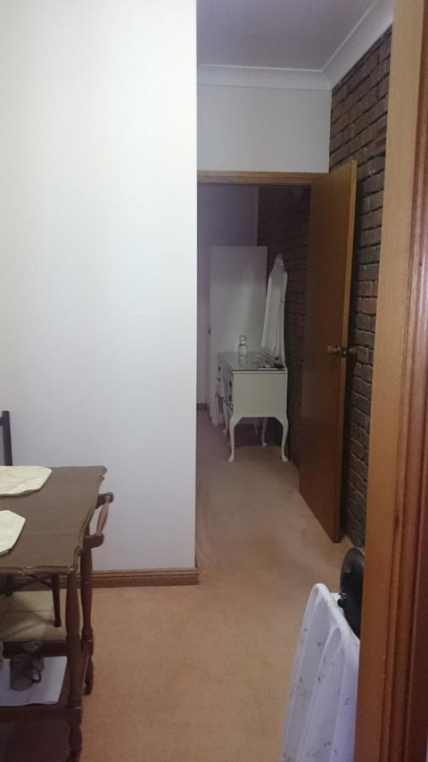 Gaerwood B&B - Sydneys Hotel 18