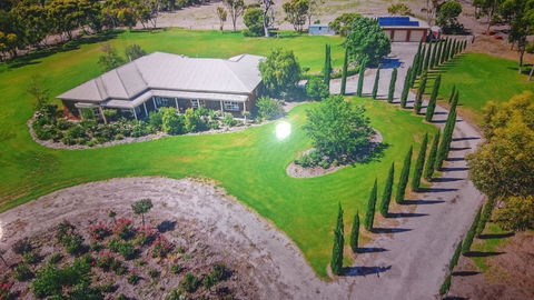 Gaerwood B&B - Sydneys Hotel 8