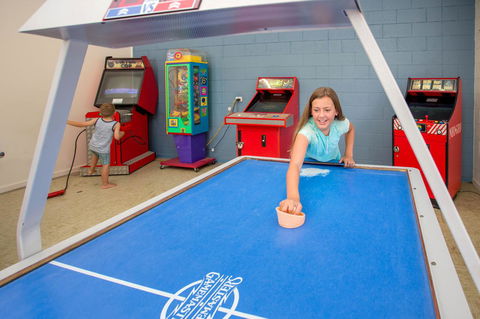 Discovery Parks - Lake Bonney - Sydneys Hotel 33