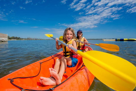 Discovery Parks - Lake Bonney - Sydneys Hotel 23