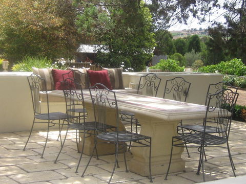 Casa Rossa - Barossa - Sydneys Hotel 0