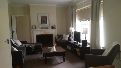 Casa Rossa - Barossa - Sydneys Hotel 4