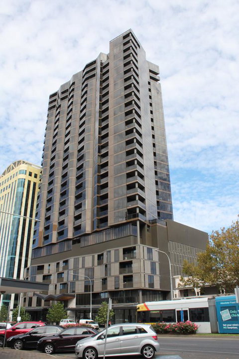 Modern CBD Apartment With Panoramic View - Sydneys Hotel 6