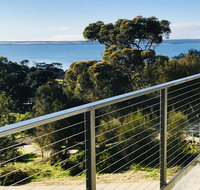 Sunrise on Falie Court - Sydneys Hotel