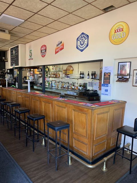 Commercial Hotel Morgan - Sydneys Hotel 2