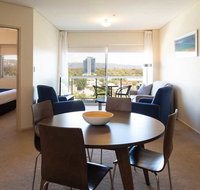 Hume Serviced Apartments - Sydneys Hotel