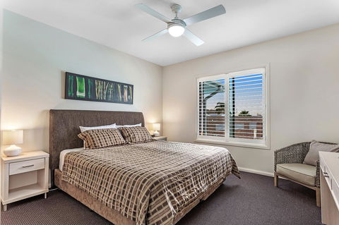 Pacific Blue 278-265 Sandy Pt Rd- Dual Key Access, Wifi, Linen And Air Conditioning - Sydneys Hotel 10