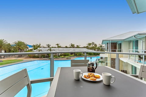 Pacific Blue 278-265 Sandy Pt Rd- Dual Key Access, Wifi, Linen And Air Conditioning - Sydneys Hotel 0