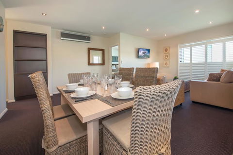 Pacific Blue 278-265 Sandy Pt Rd- Dual Key Access, Wifi, Linen And Air Conditioning - Sydneys Hotel 7