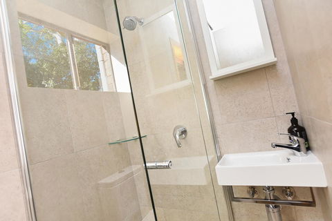 Port Of Call - Port Willunga - C21 SouthCoast Holidays - Sydneys Hotel 20