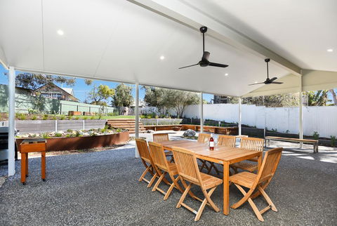 Port Of Call - Port Willunga - C21 SouthCoast Holidays - Sydneys Hotel 0