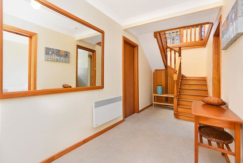 Port Of Call - Port Willunga - C21 SouthCoast Holidays - Sydneys Hotel 17