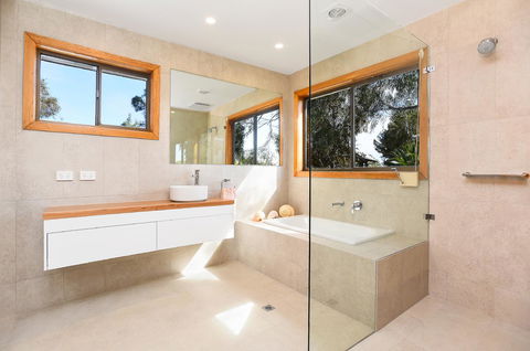 Port Of Call - Port Willunga - C21 SouthCoast Holidays - Sydneys Hotel 14