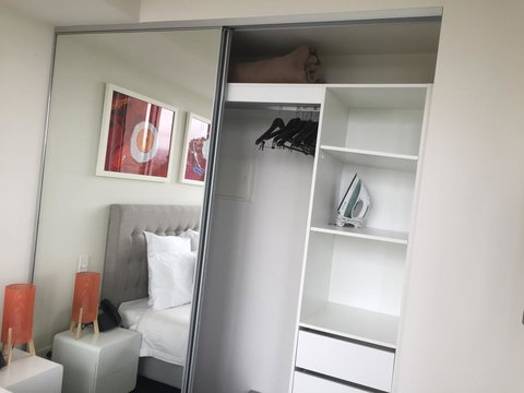 Tasha\'s Apartments On Warwick - Sydneys Hotel 23
