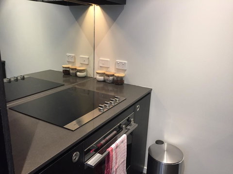 Tasha\'s Apartments On Warwick - Sydneys Hotel 14