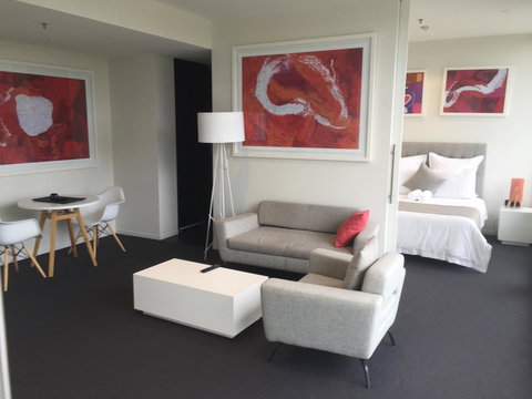 Tasha\'s Apartments On Warwick - Sydneys Hotel 10