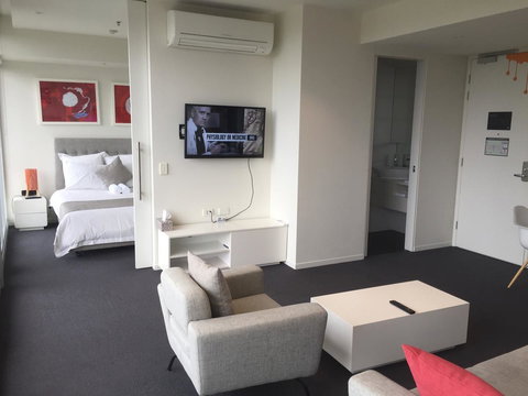 Tasha\'s Apartments On Warwick - Sydneys Hotel 5