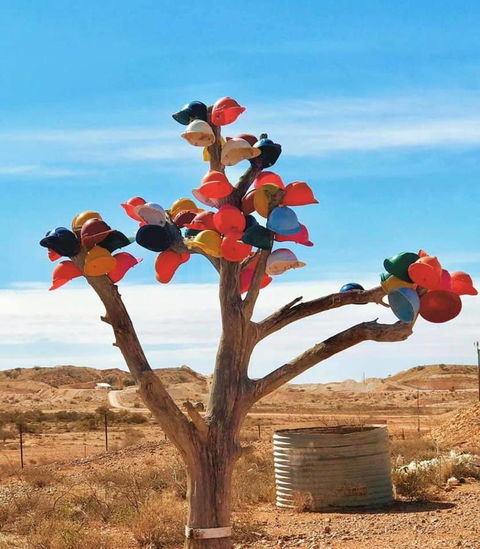 Aussie Opal Diggers Outback Retreat-Undergound - Sydneys Hotel 29